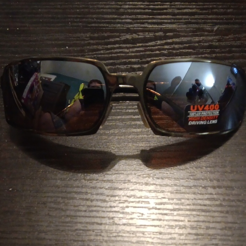 Polarized Black Sunglasses NWOT